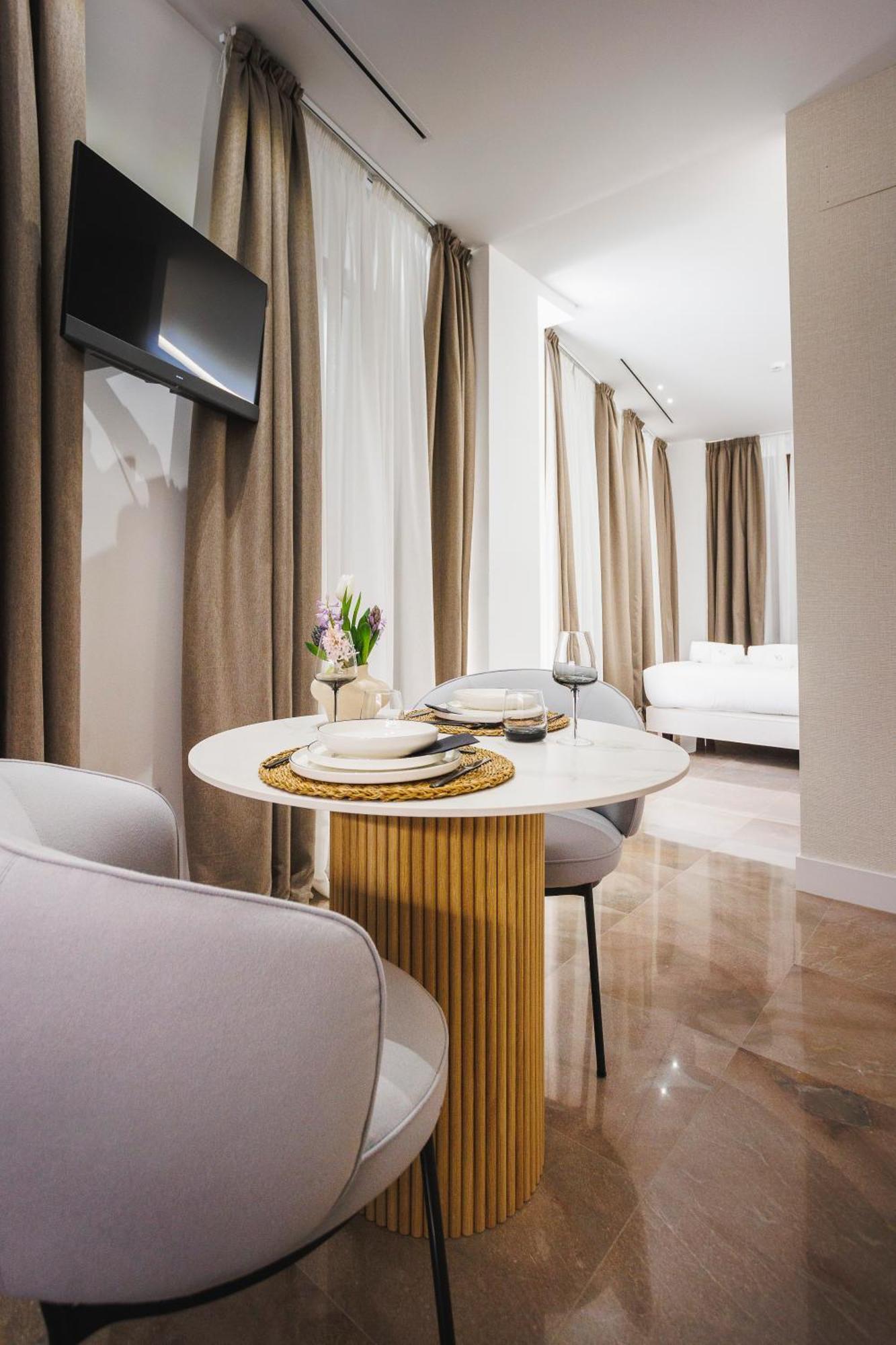Corral Del Carbon Gg Luxury Boutique Aparthotel